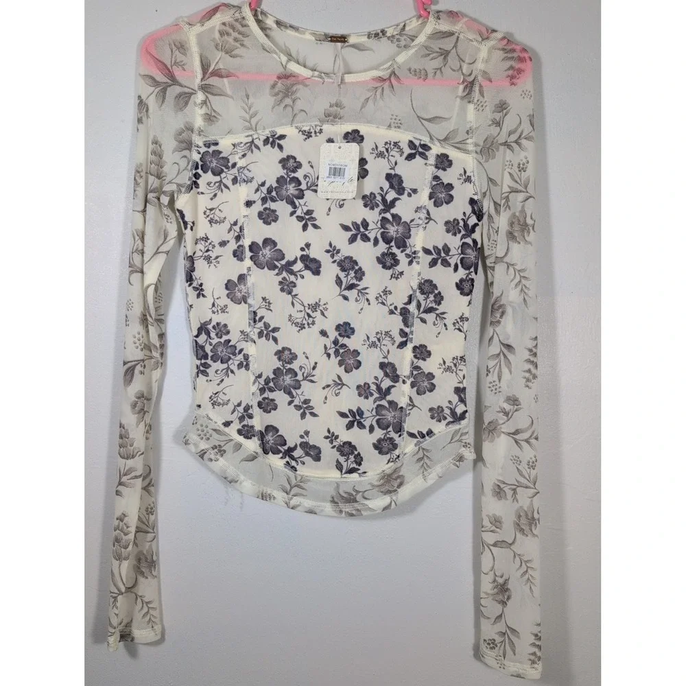 Free People Bettys Garden Top sz S Neutral Combo Ivory NWT's $68 Sheer LS
